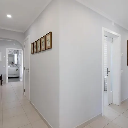 Guia 3 Bed * Guia (Faro)