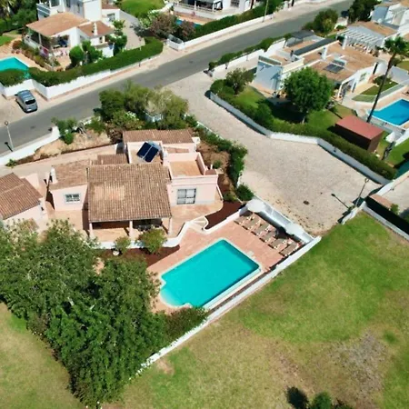 Βίλα Guia 3 Bed